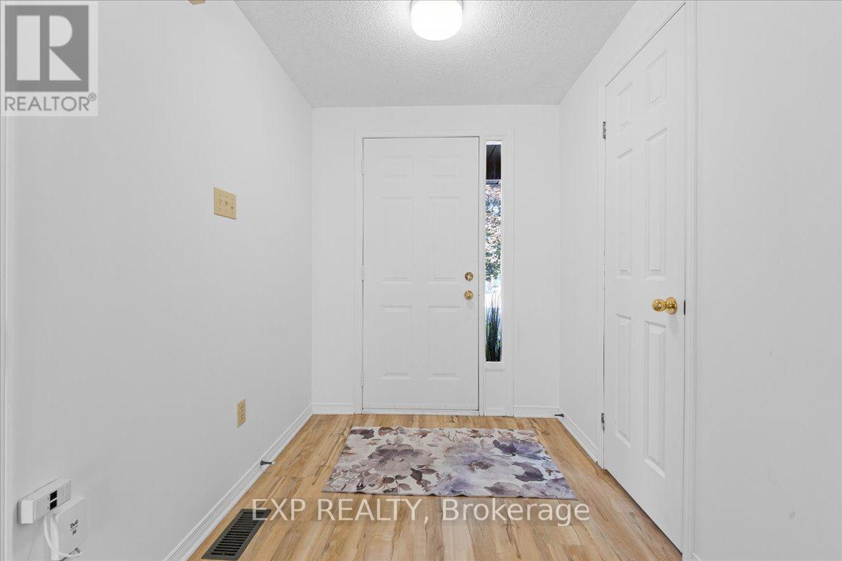 77 WATERTON CRESCENT - 5