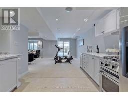 19 Brass Drive, Richmond Hill, ON L4E4T3 Photo 6