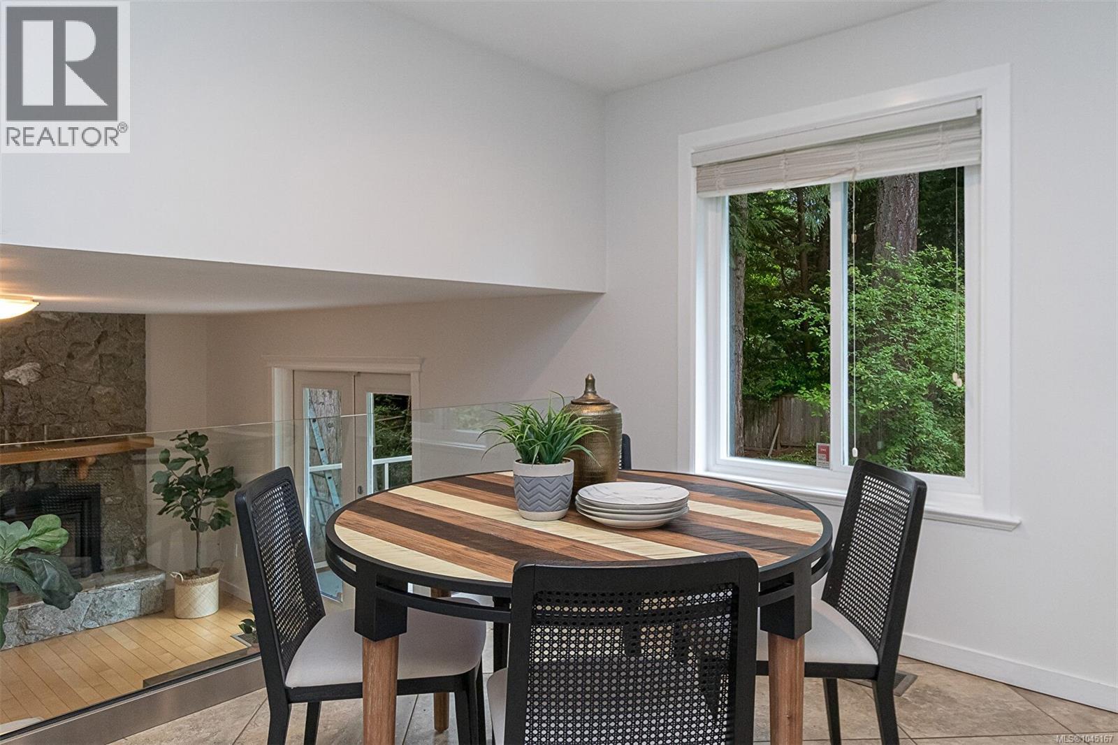1005 Kentwood Pl - Image 23