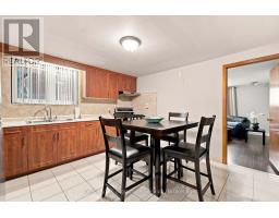 524 Silverthorn Avenue, Toronto, ON M6M3H7 Photo 24