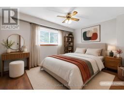 524 Silverthorn Avenue, Toronto, ON M6M3H7 Photo 19