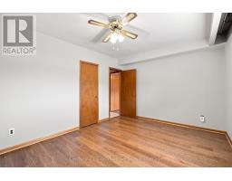 524 Silverthorn Avenue, Toronto, ON M6M3H7 Photo 20