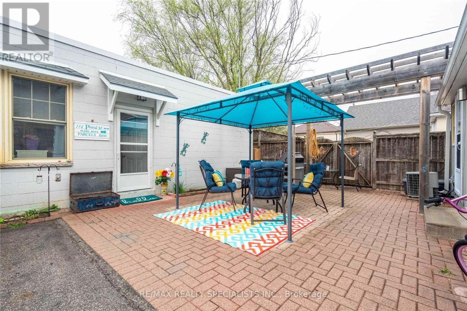 114 PEARL STREET - 39
