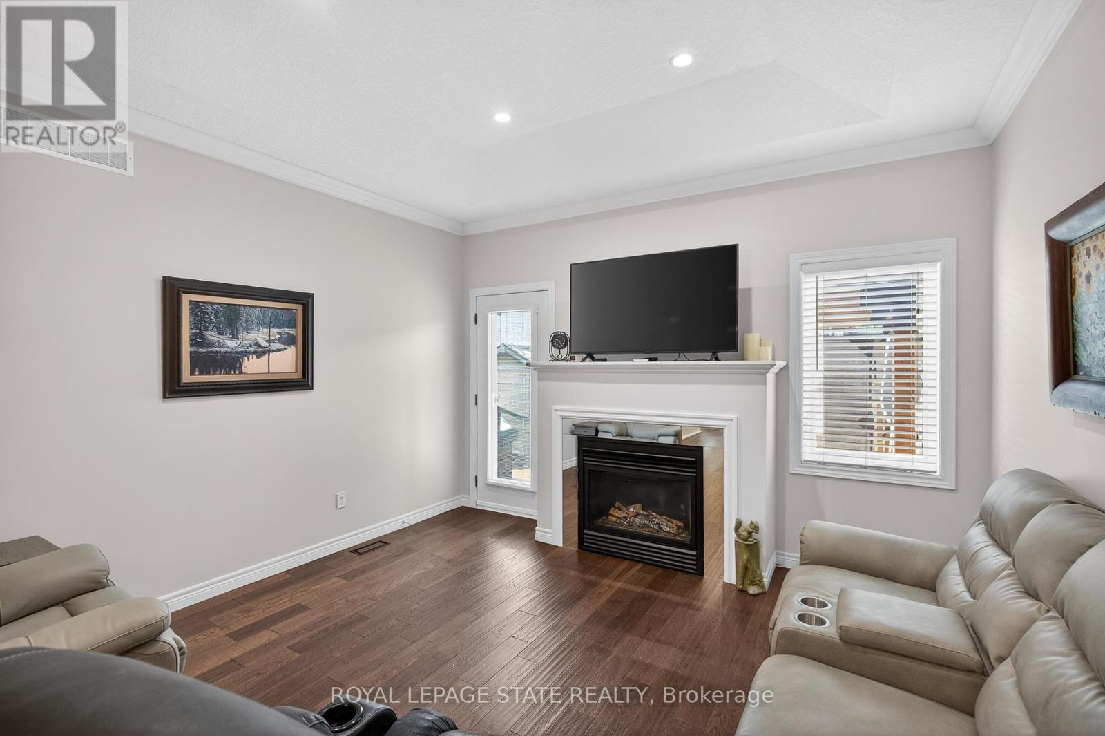 36 BANKS STREET - 20