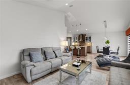 1813 Templeton Avenue, Winnipeg, MB R2P1T3 Photo 13