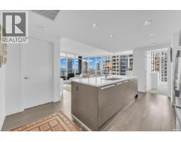 910 2008 Rosser Avenue, Burnaby, BC V5C0H8 Photo 13