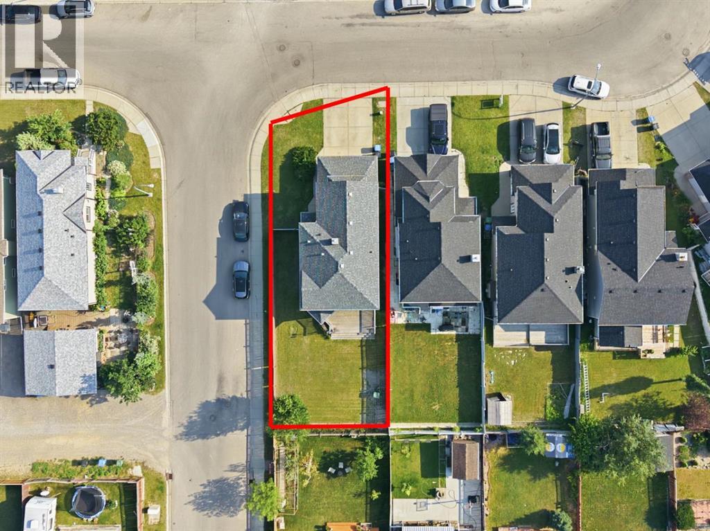 161 Saddlemead Road NE - 29