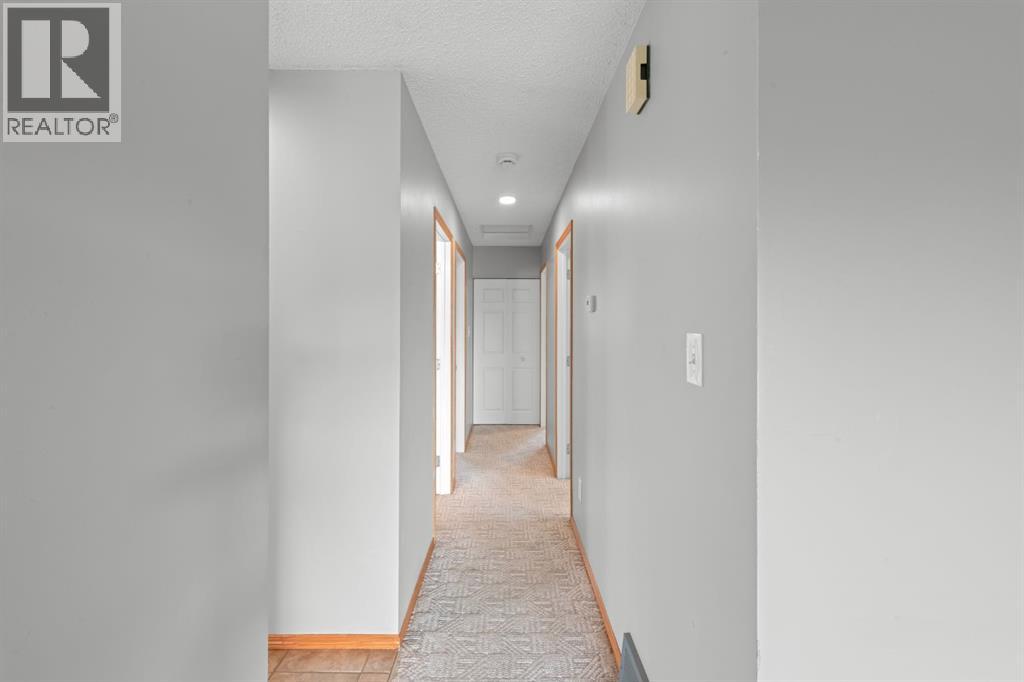 14538 37 Street NW - Image 15