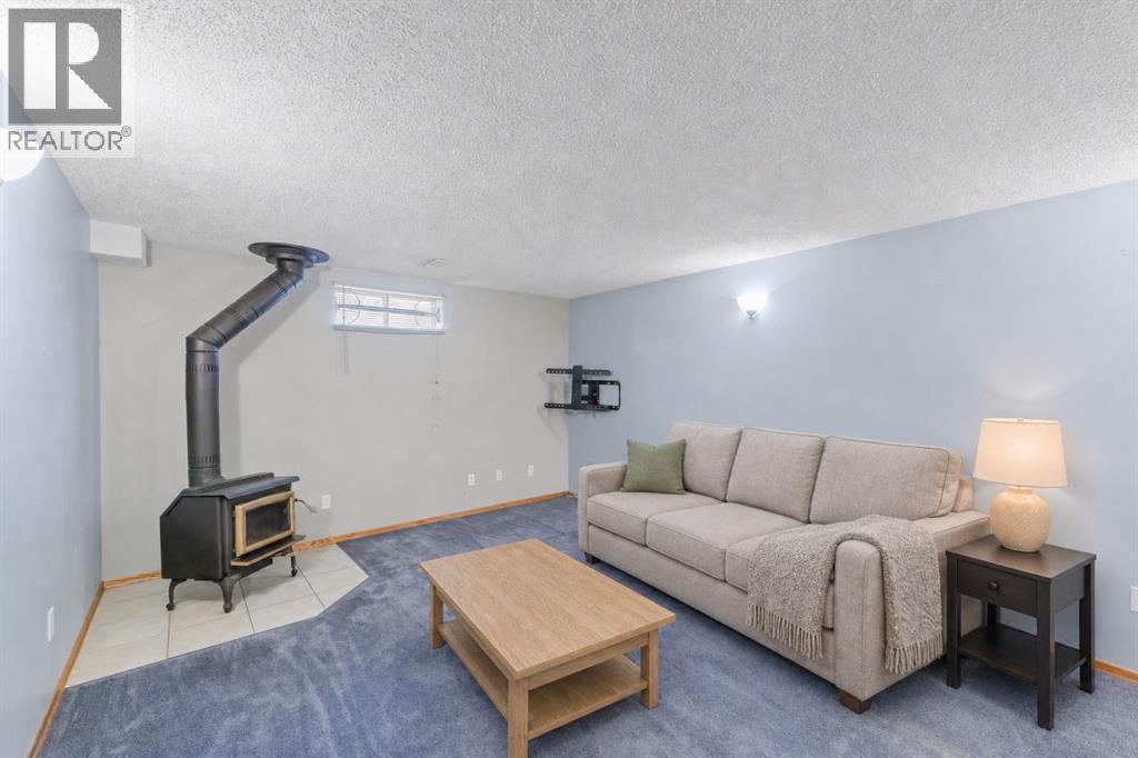14538 37 Street NW - 24