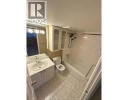 380 Pelissier Street Unit# 2402, Windsor, ON N9A6V7 Photo 11