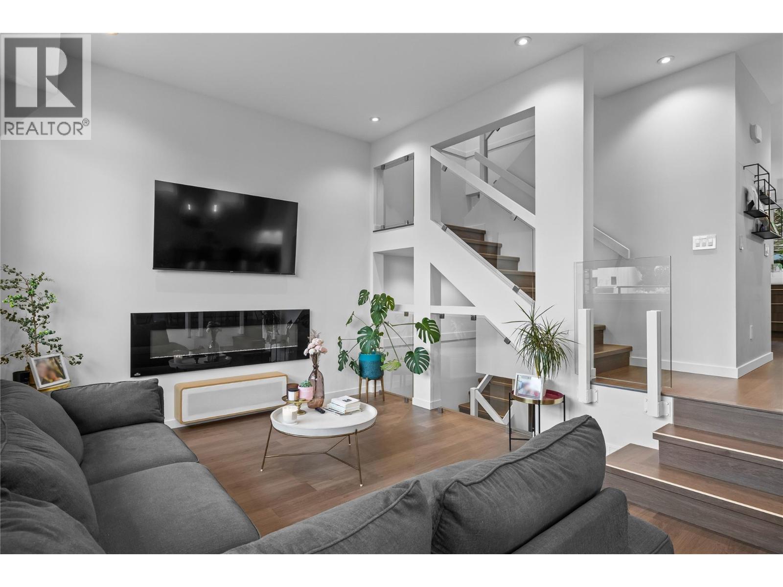 23 1818 Peak Point Court, West Kelowna