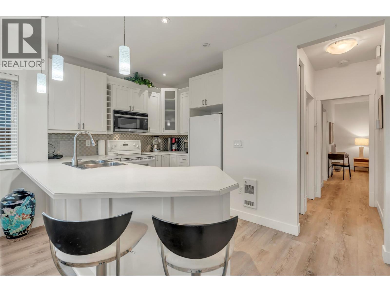 101 442 ALEXANDER Avenue, Penticton