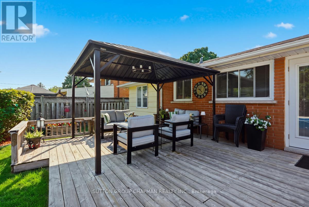 68 HAWKESBURY AVENUE - Image 38