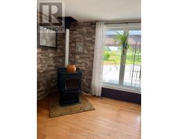 1272 Lakeshore Road, Temiskaming Shores, ON P0J1K0 Photo 11