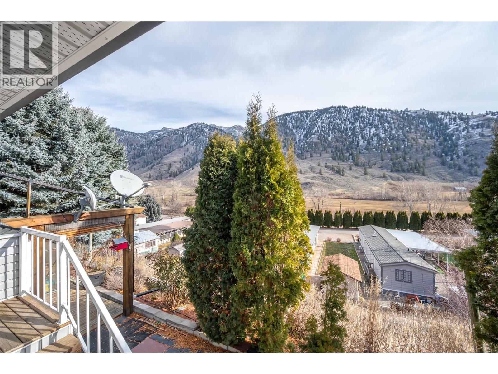 1292 Highway 3A Unit# 30, Keremeos