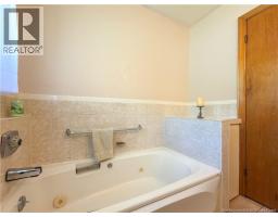 1597 Route 105, Southampton, NB E6G1M3 Photo 21