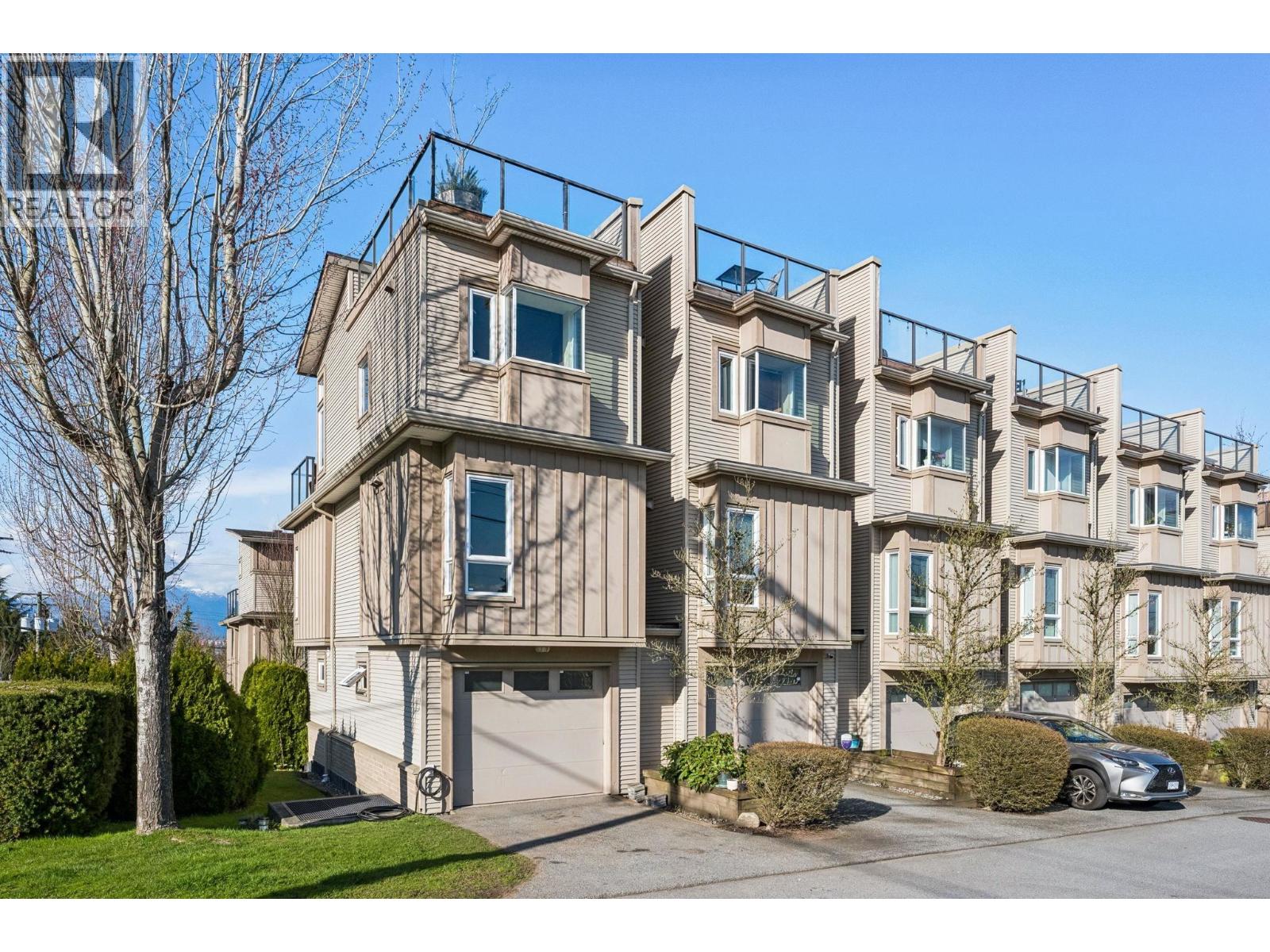 3 Bed, 2 Bath House for Sale in Burnaby – 18 3788 LAUREL STREET, Burnaby – MLS# R3153355 - Image 27