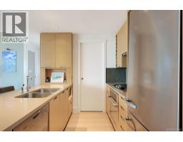1404 83 Saghalie Rd, Victoria, BC V9A0E7 Photo 20
