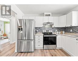 Laundry room - 413 Irwin Street, Midland, ON L4R2V6 Photo 7