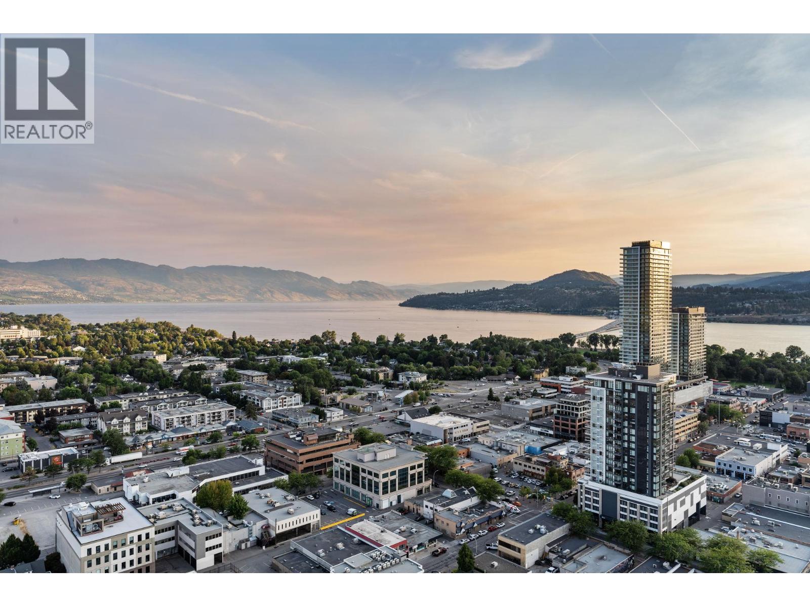 3202 1488 Bertram Street, Kelowna