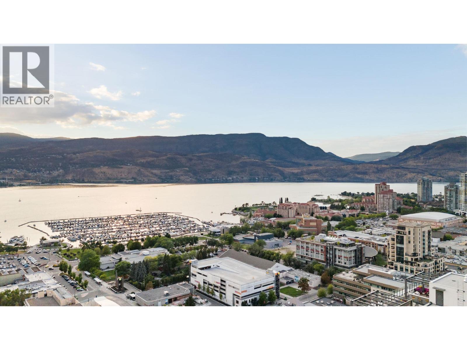 3202 1488 Bertram Street, Kelowna