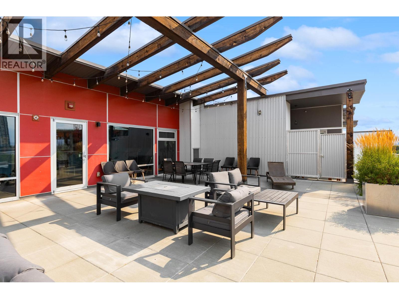 102 1350 St Paul Street, Kelowna
