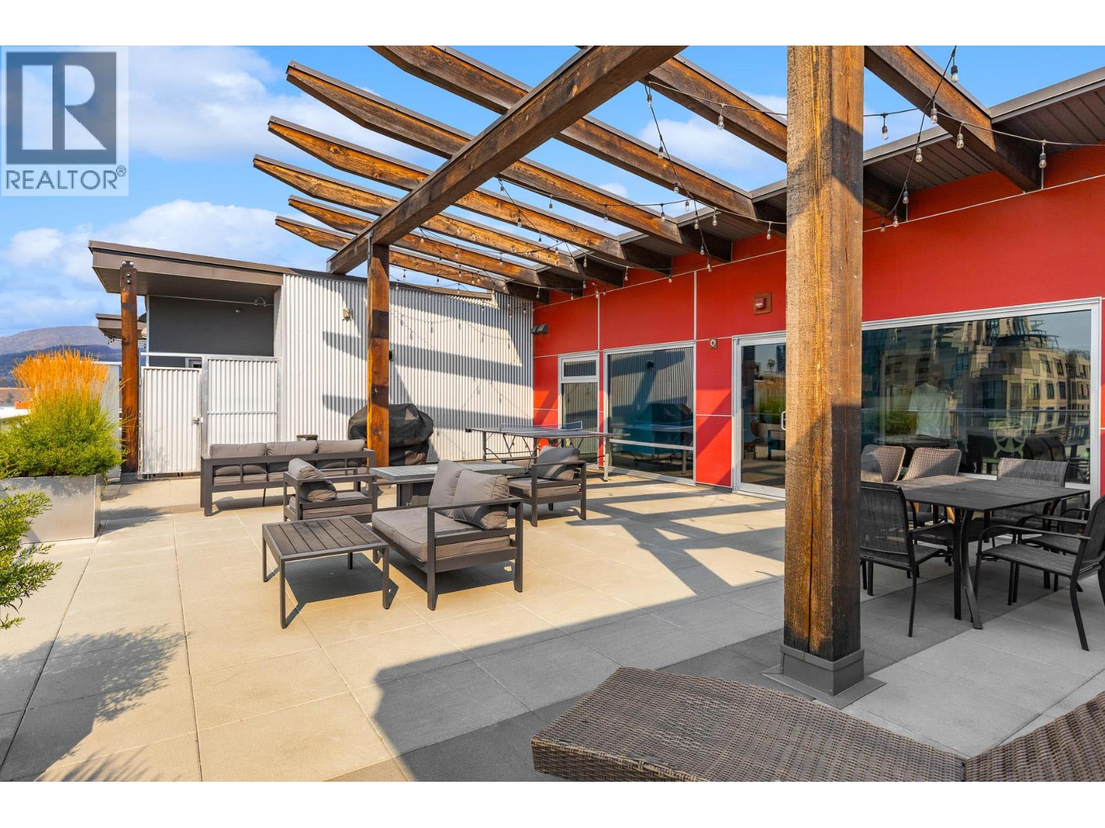 102 1350 St Paul Street, Kelowna