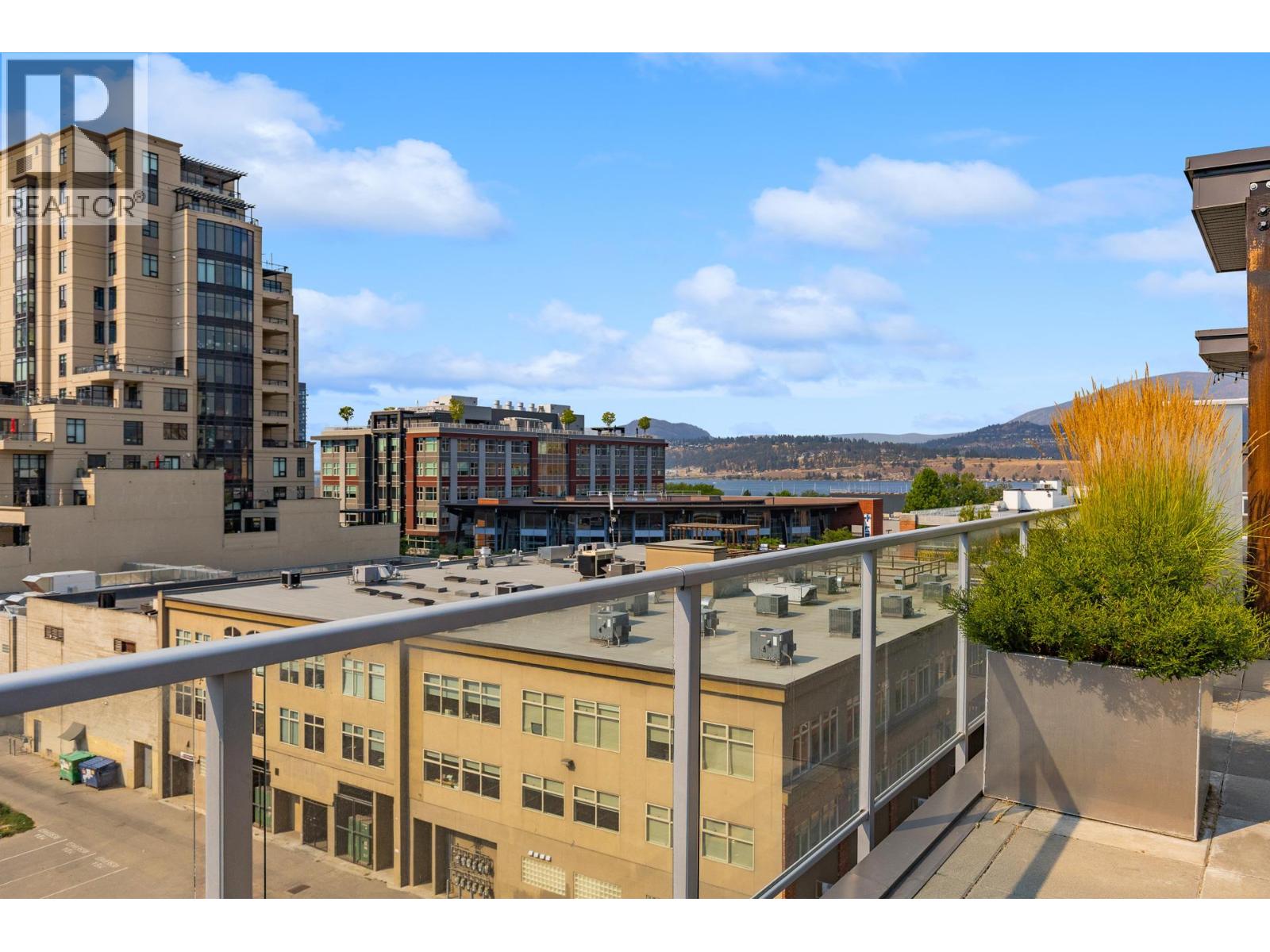 102 1350 St Paul Street, Kelowna