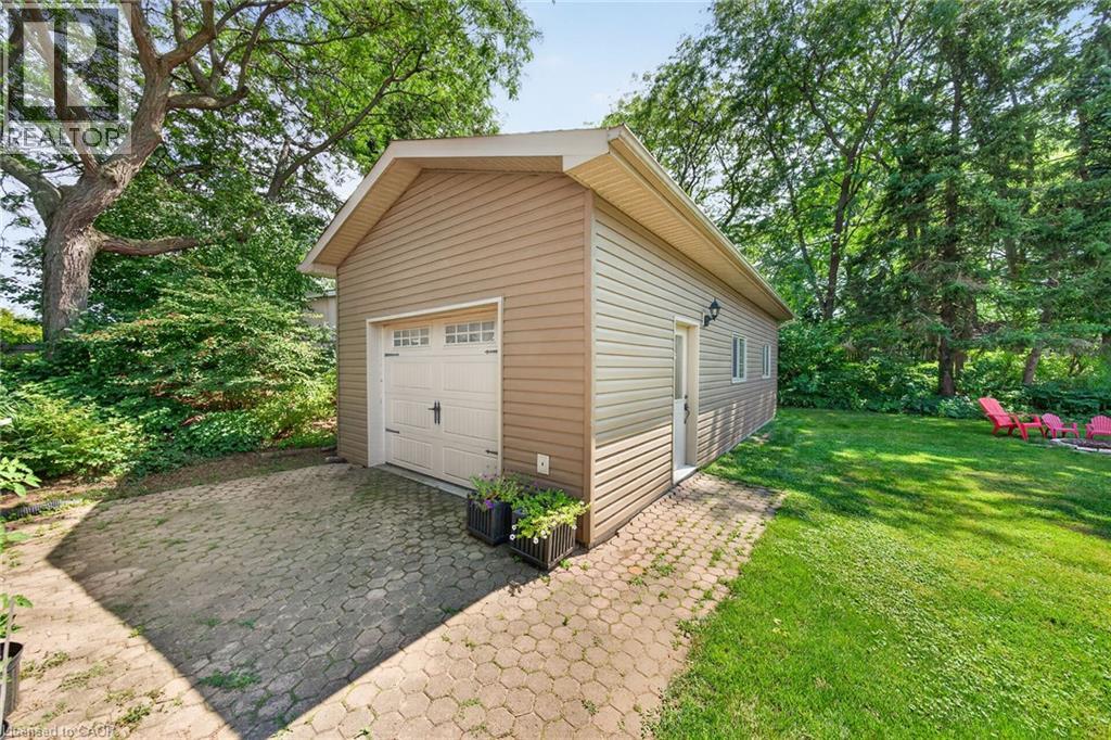 8399 DICKENSON Road E - 5