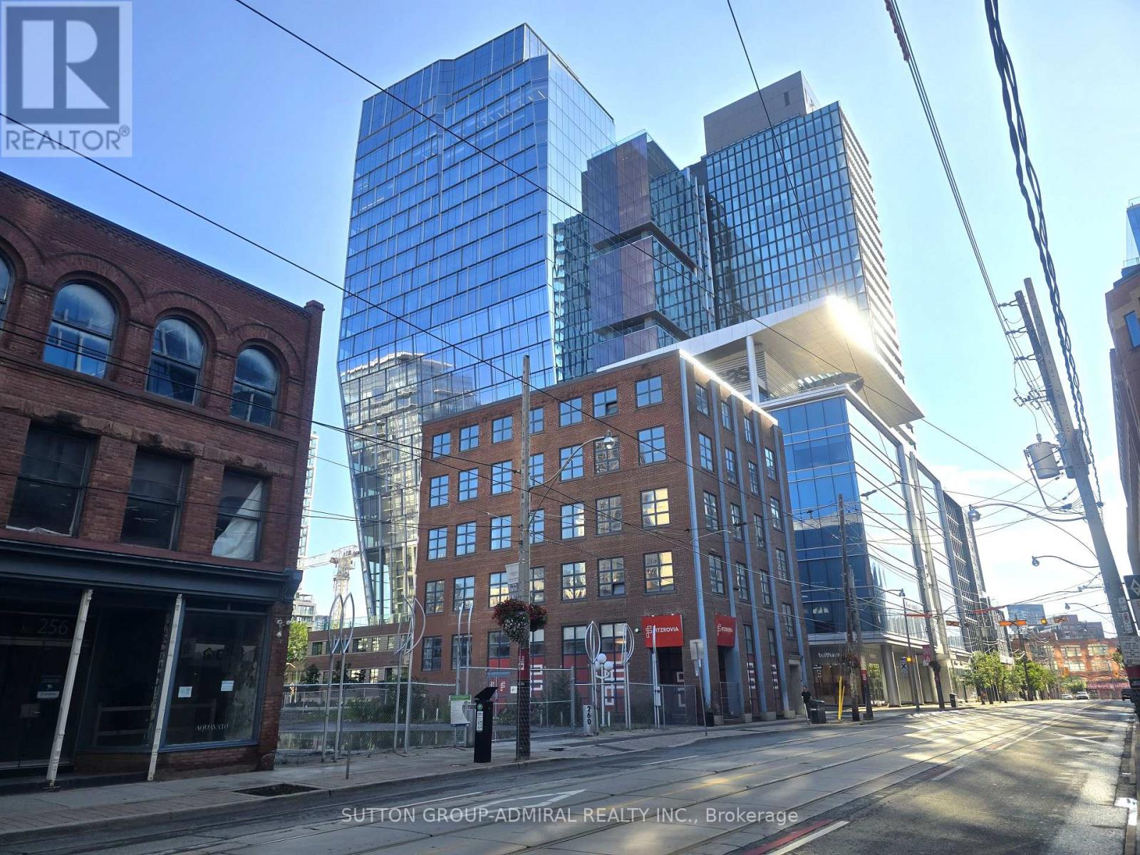 #2202 284 KING STREET E - 2