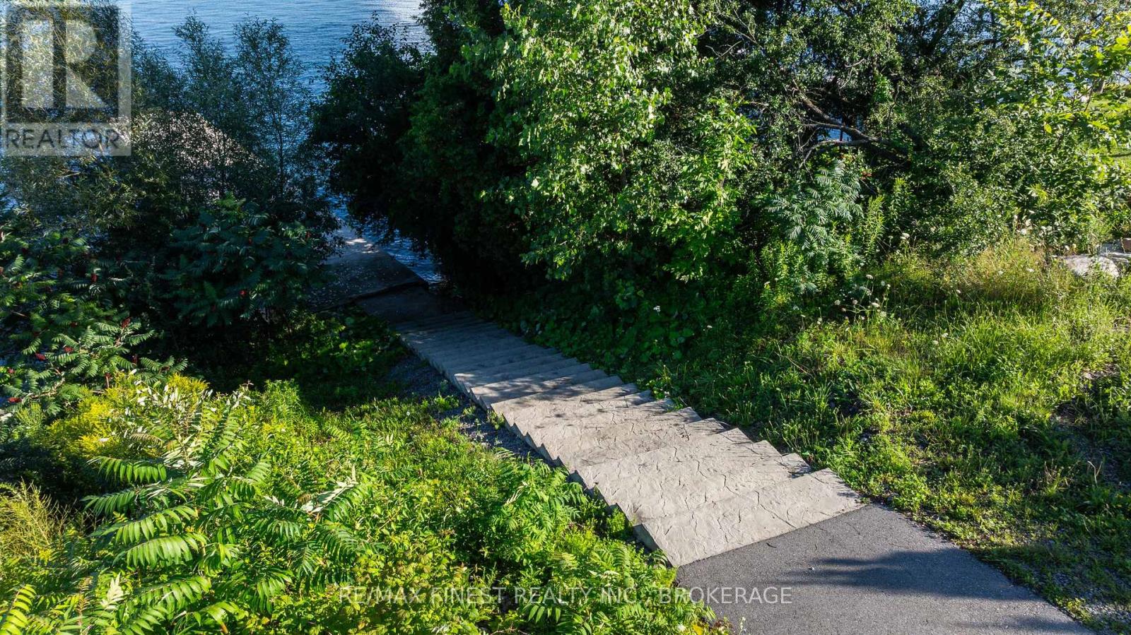 1 Shoreside Way — photo 28