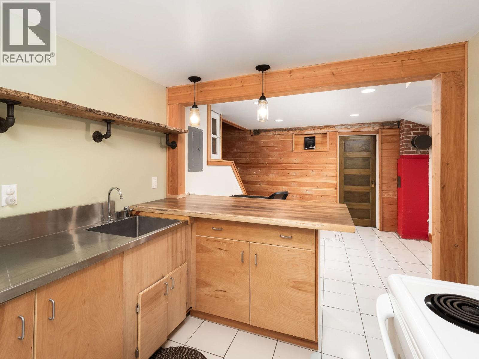 2688 INLANDER STREET - Image 27