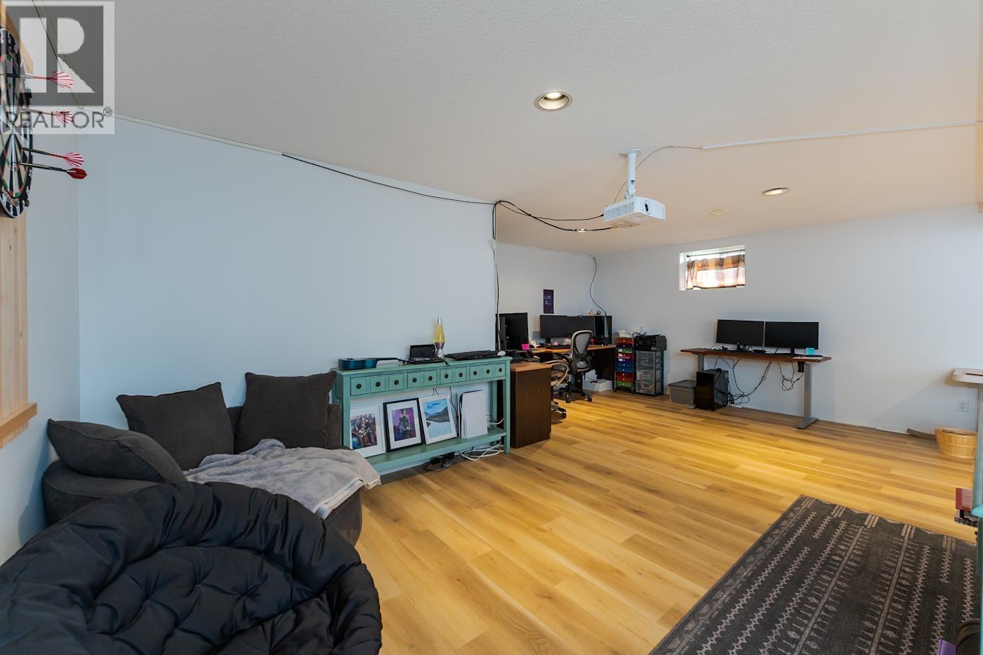 5463 HEYER ROAD - Image 23