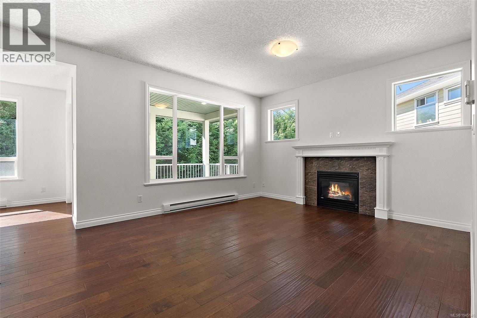2399 Caffery Pl - 8