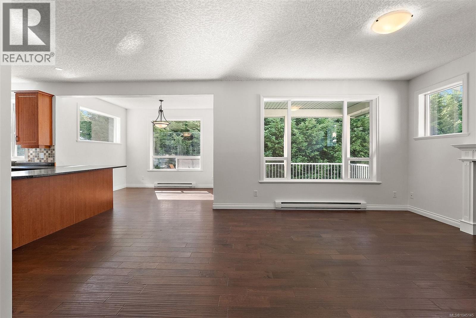 2399 Caffery Pl - 6
