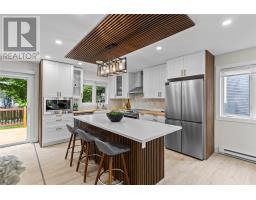 77 Penney Crescent thumbnail 17