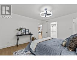 77 Penney Crescent thumbnail 20