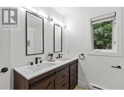 77 Penney Crescent thumbnail 26