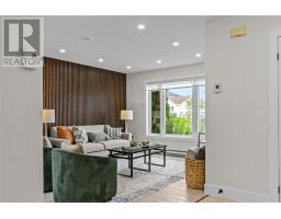 77 Penney Crescent thumbnail 6