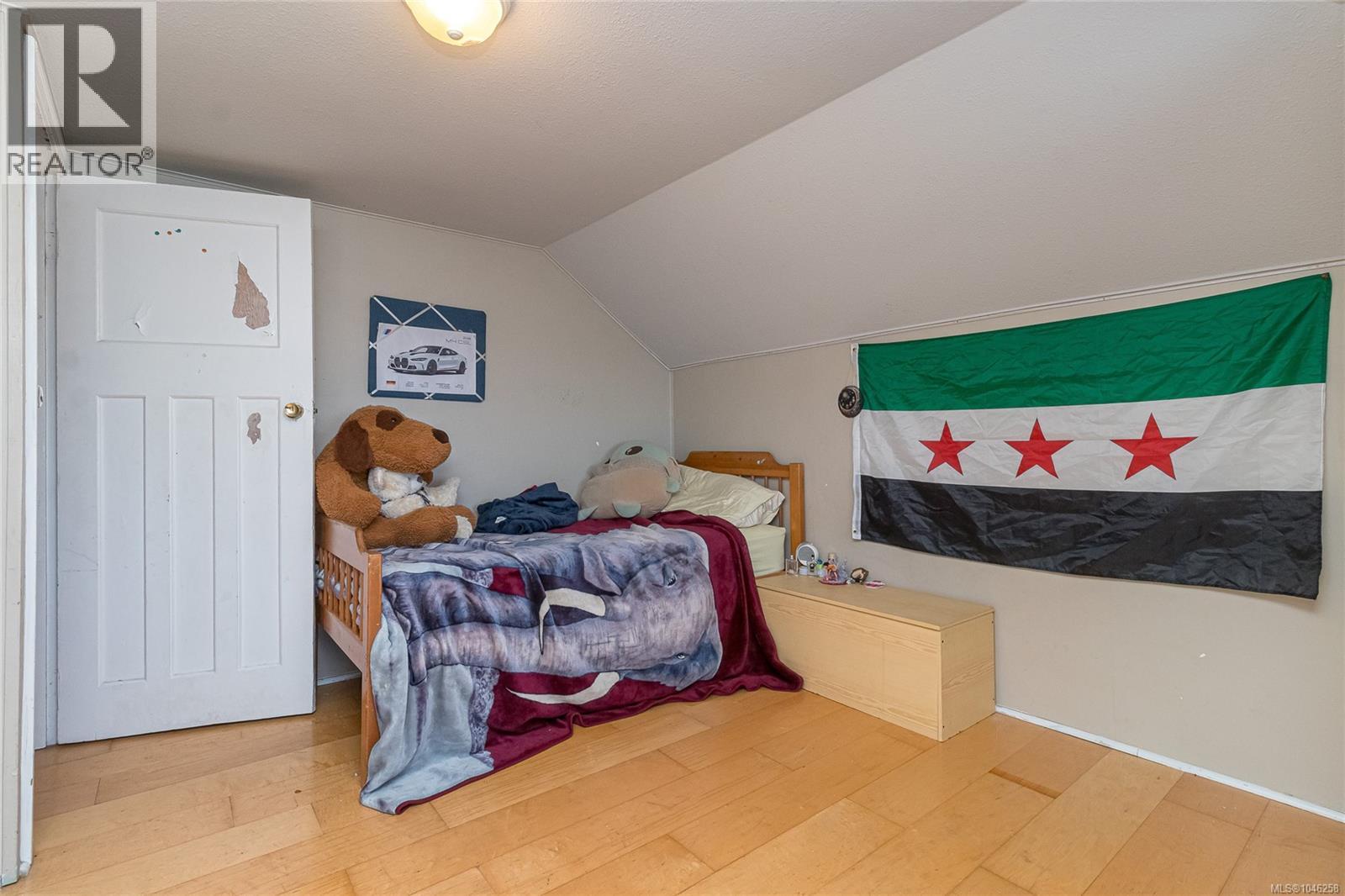 514 Nicol St - Image 20