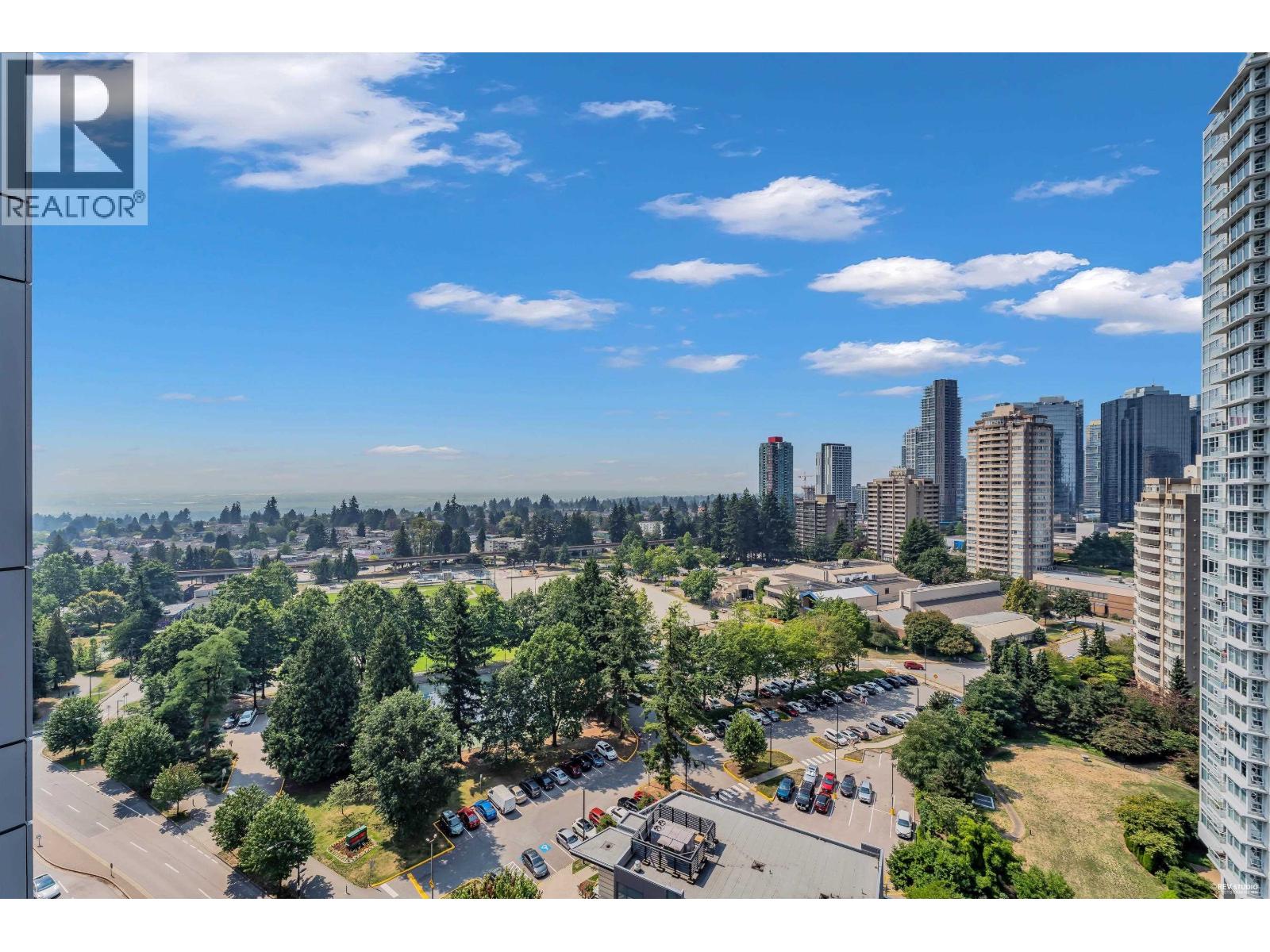 2 Bed, 2 Bath House for Sale in Burnaby – 2007 6538 NELSON AVENUE, Burnaby – MLS# R3153247 - Image 26