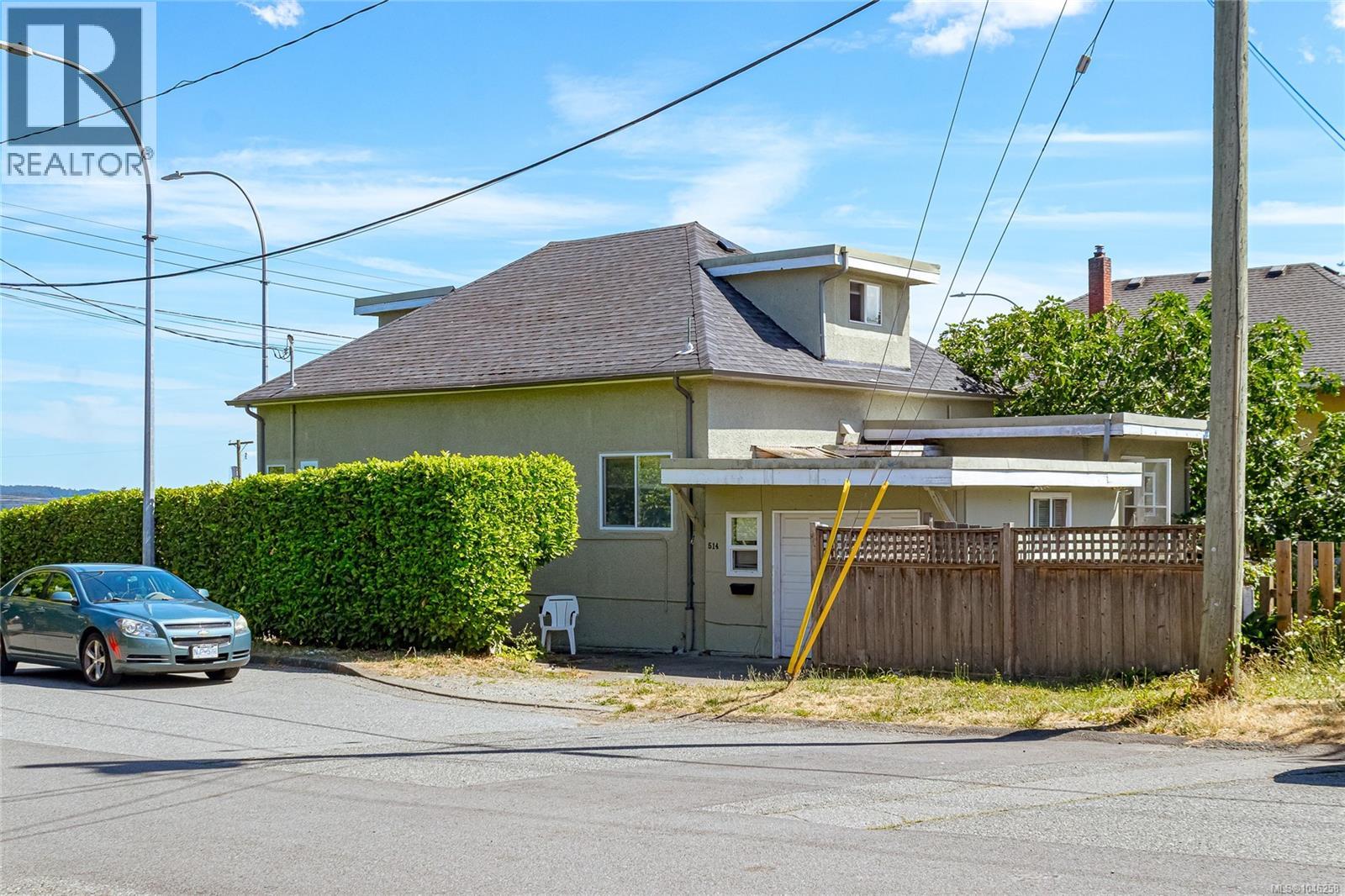 514 Nicol St - 25