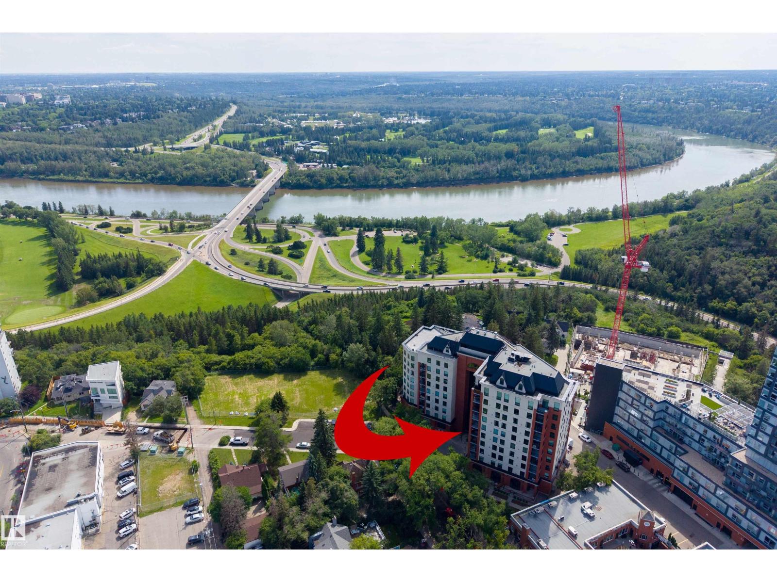 #105 10108 125 ST NW - 42