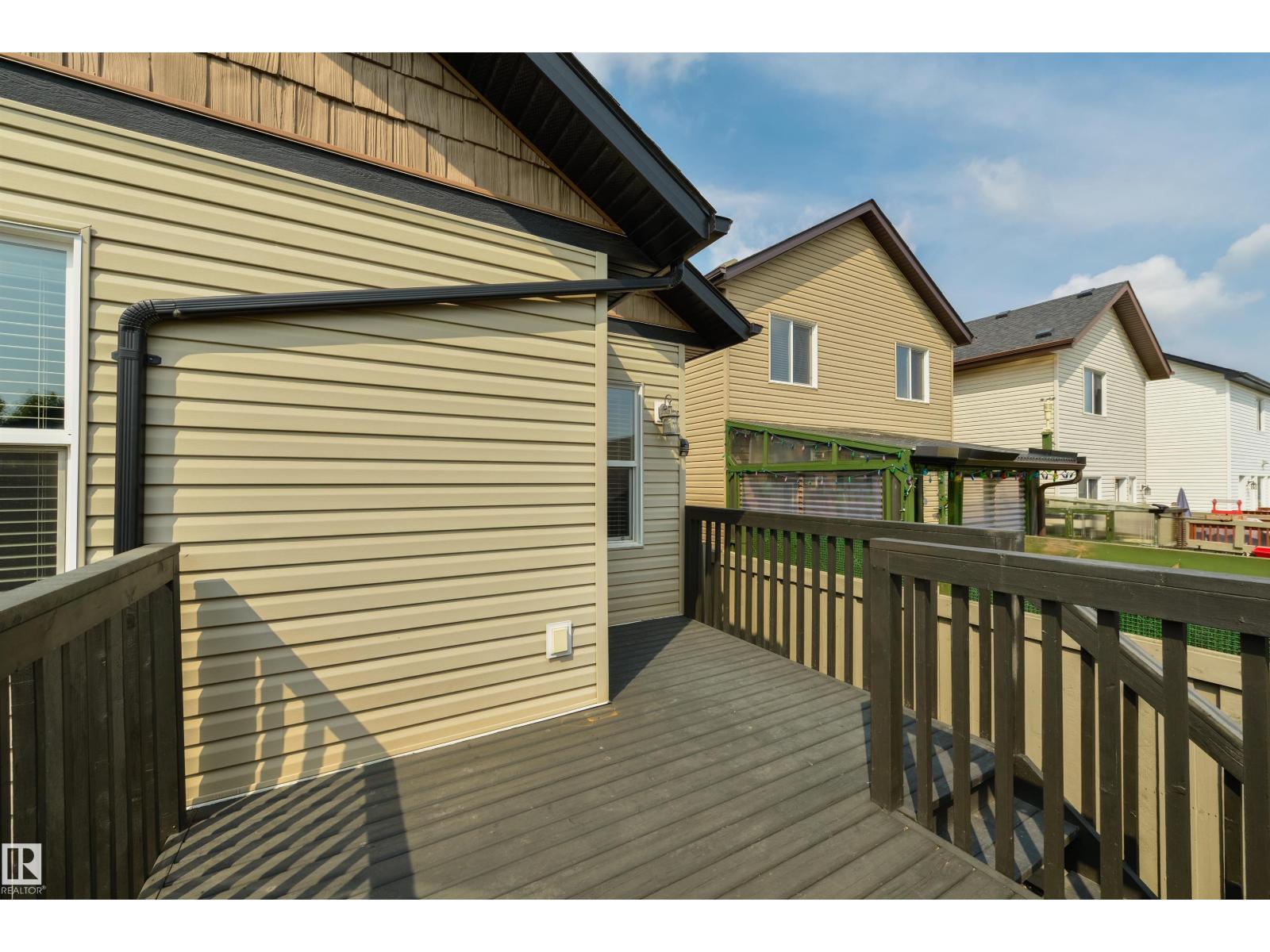 7058 CARDINAL WY SW - 43
