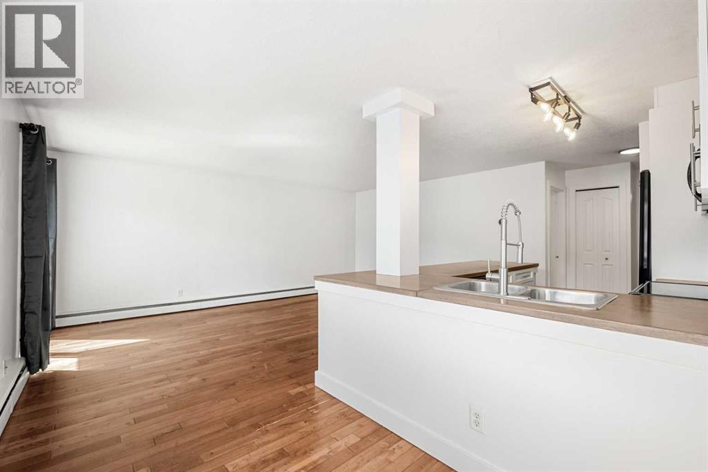 #7 2110 15 Street SW - 14