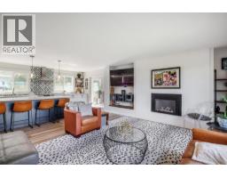 2pc Bathroom - 13487 Middle Bench Road, Lake Country, BC V4V2B4 Photo 7