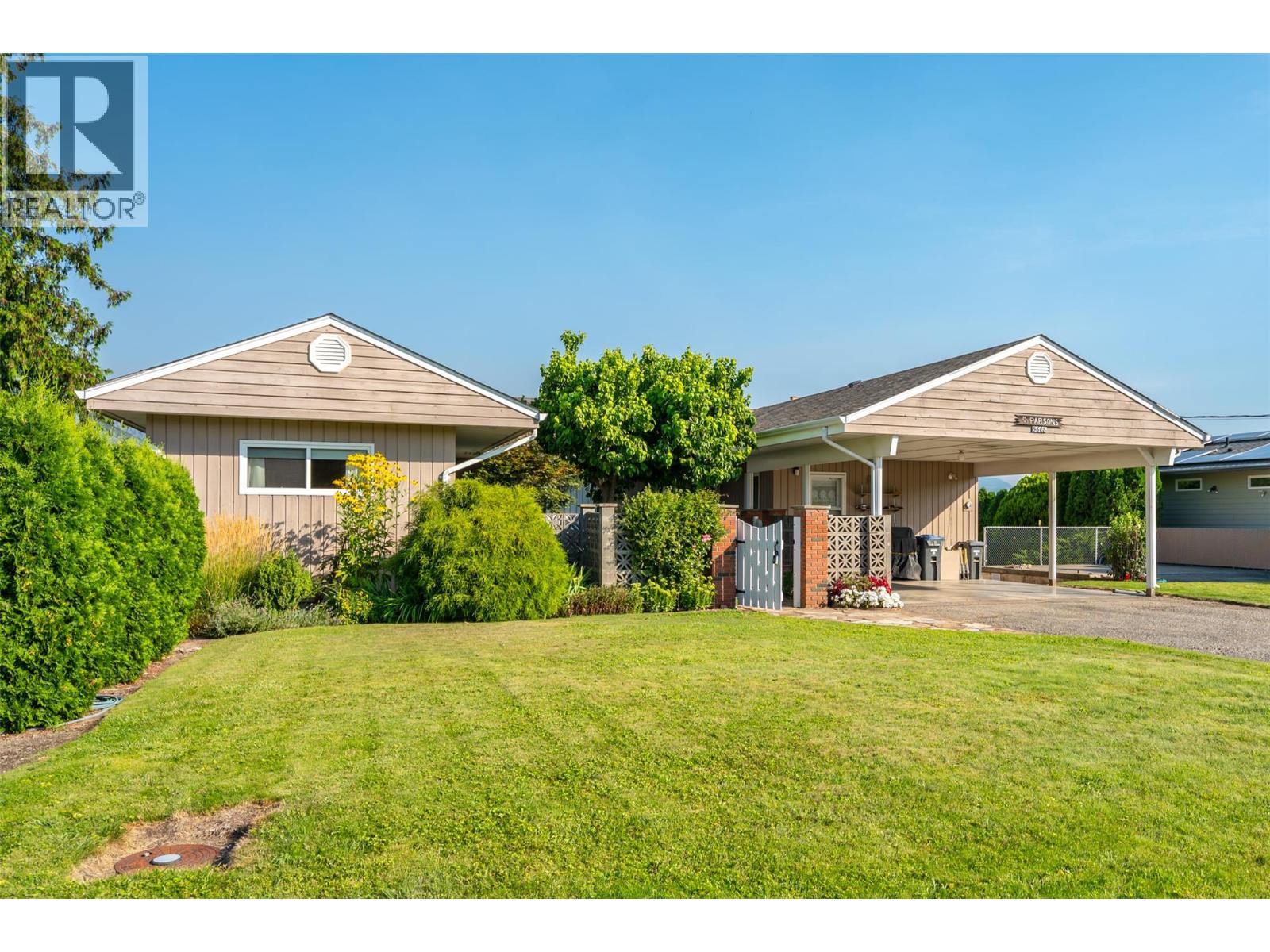  5608 Yarrow Street, Oliver