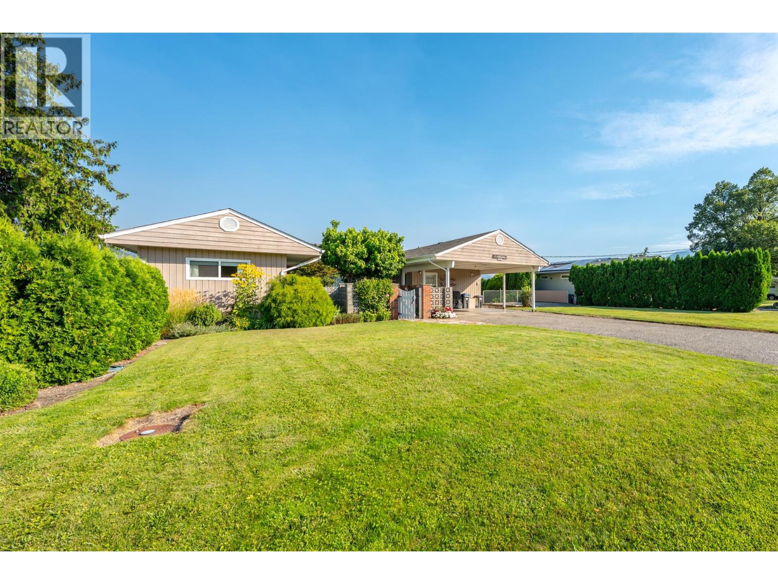  5608 Yarrow Street, Oliver