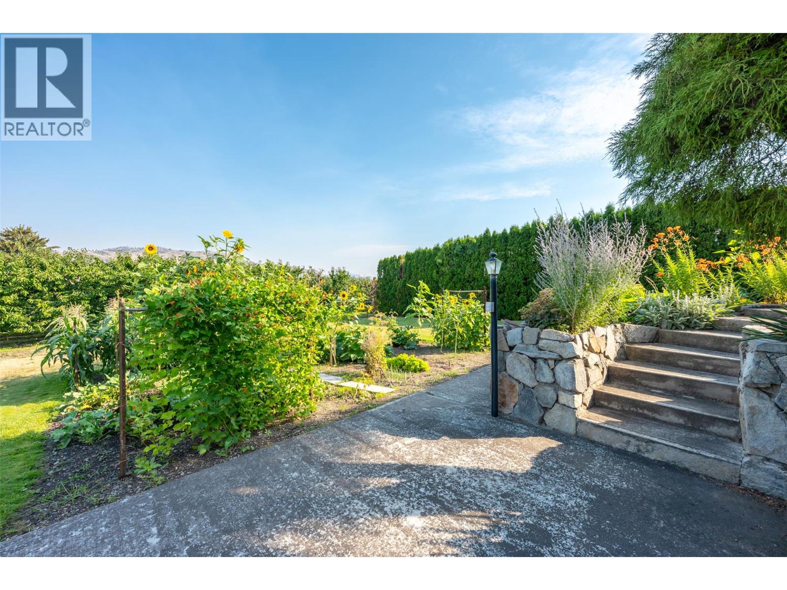  5608 Yarrow Street, Oliver