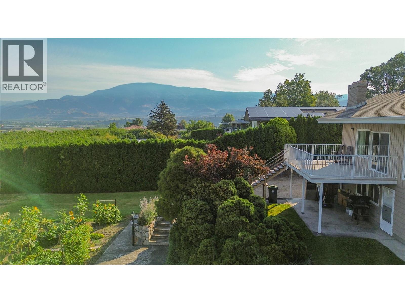  5608 Yarrow Street, Oliver